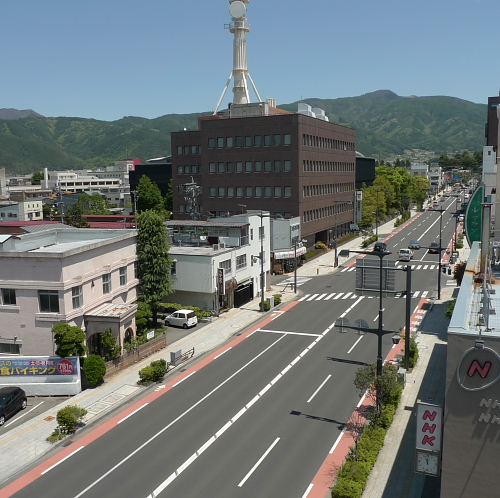 松本市民芸術館 屋上庭園