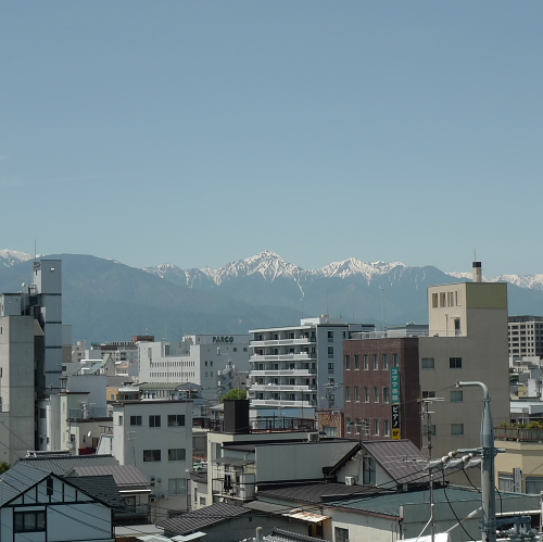 松本市民芸術館 屋上庭園